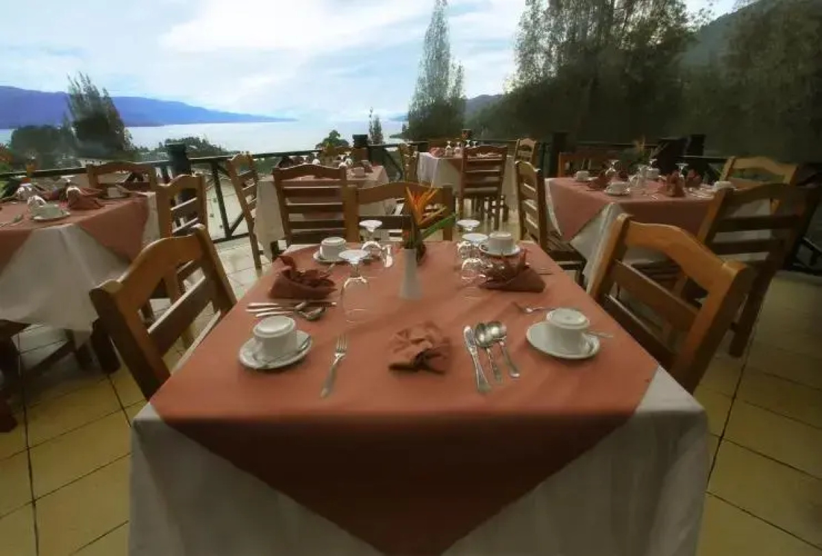 Hotel Niagara Parapat