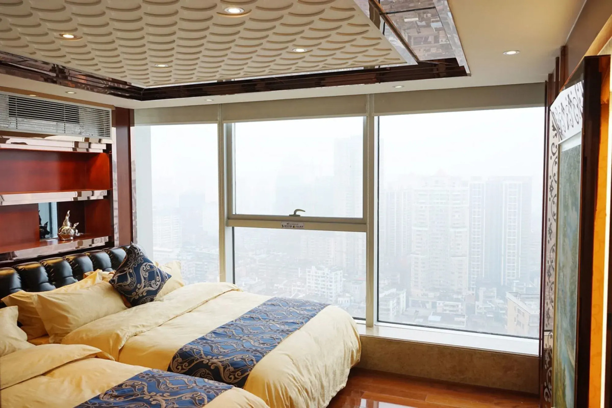 South & North International Apartment