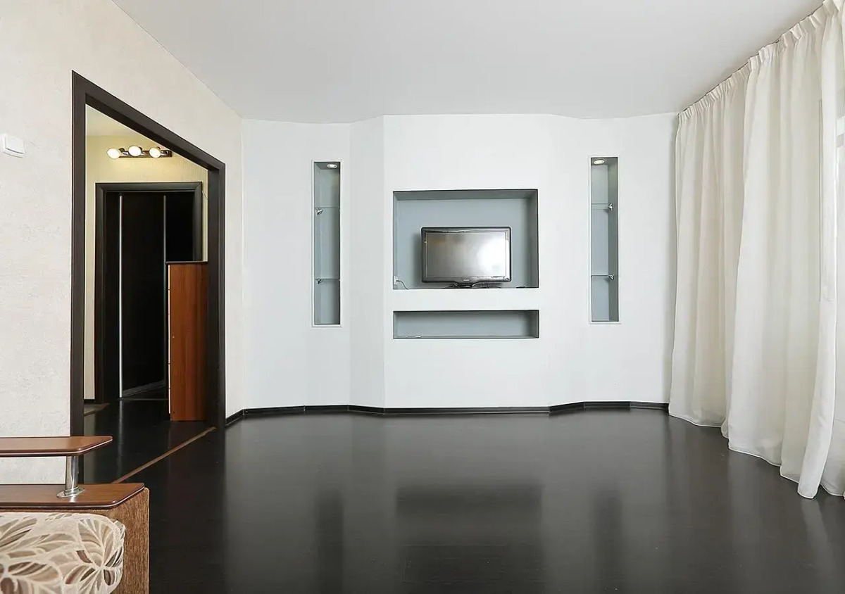 Vgosti на улице Алексеева 113