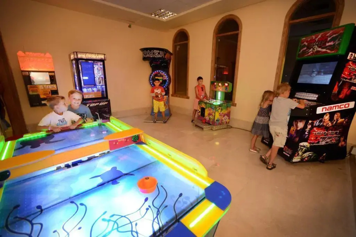 Charmillion Club Aqua Park