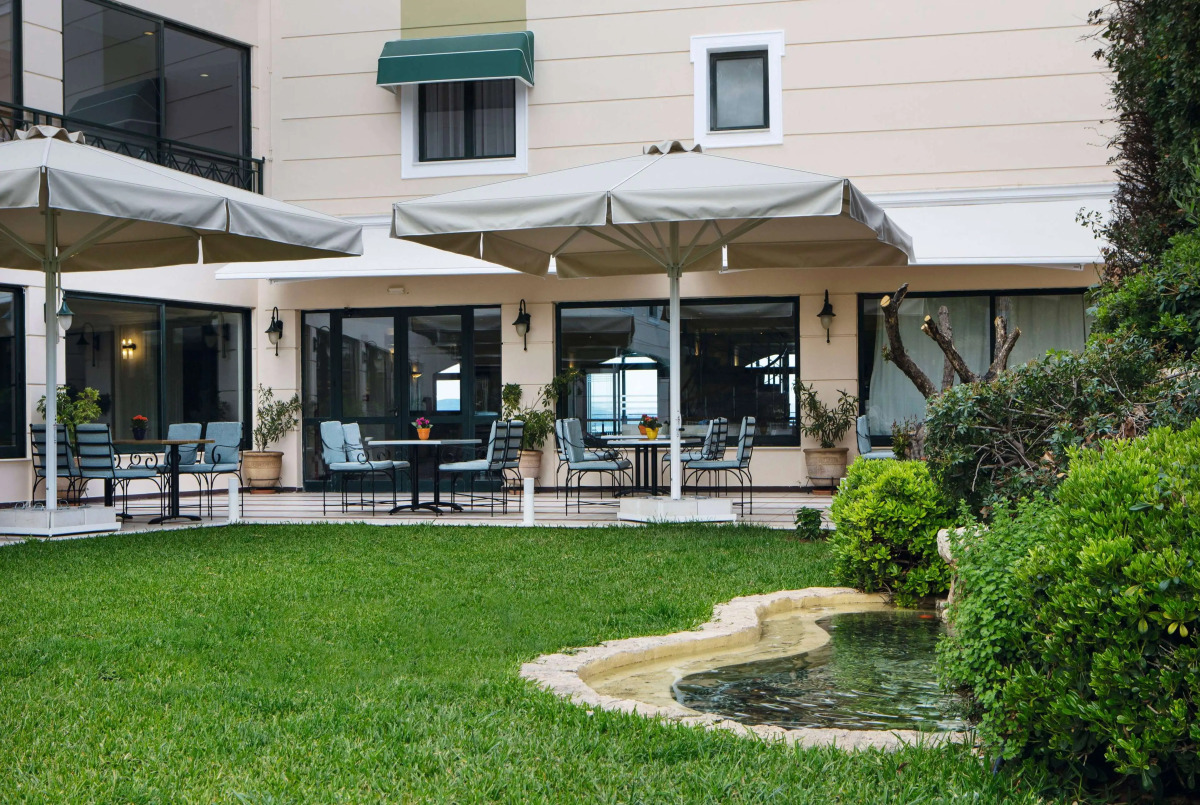 Отель Ramada by Wyndham, Athens Club Attica Riviera