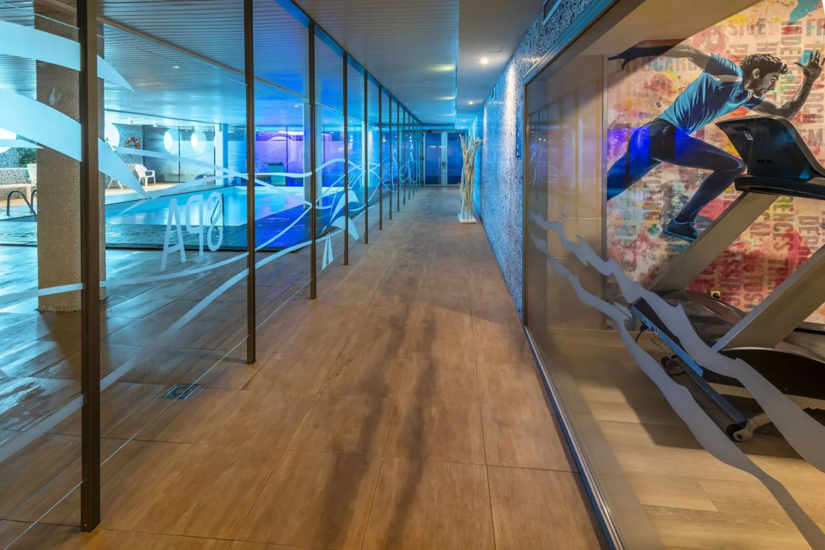 Hotel GHT Oasis Tossa & Spa