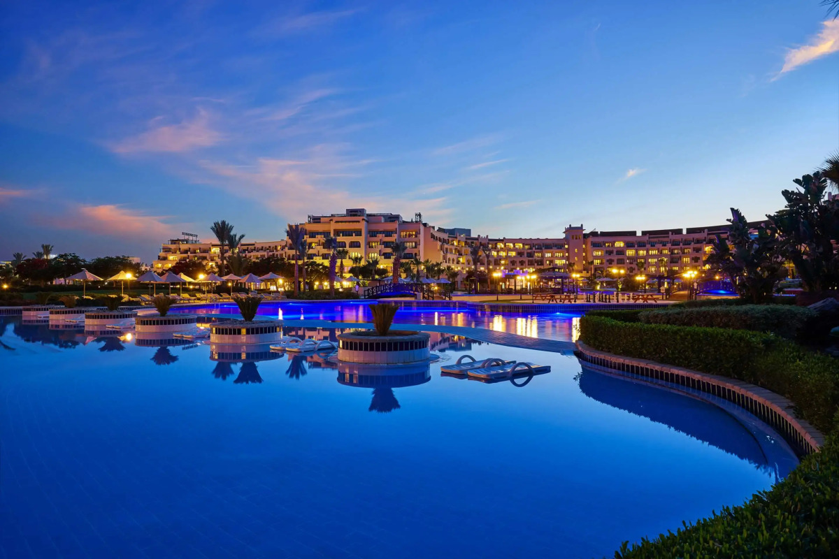 Steigenberger Al Dau Beach	