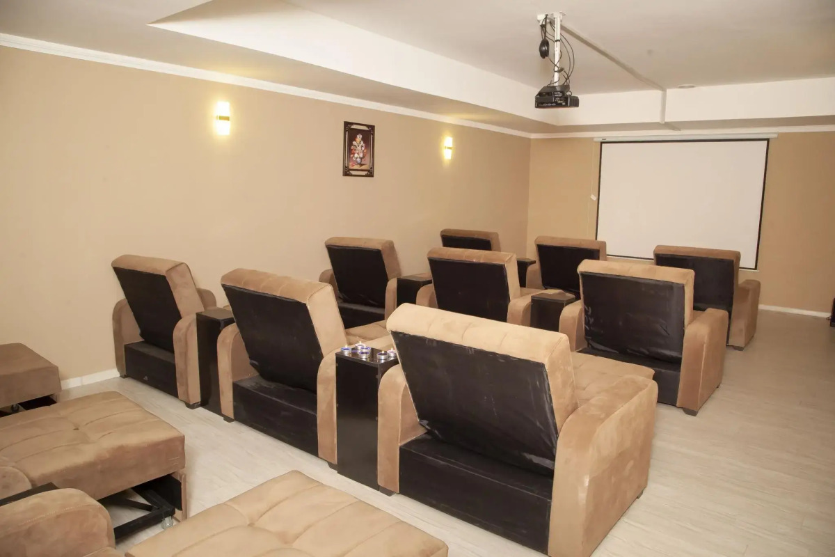 Отель Mira Stay