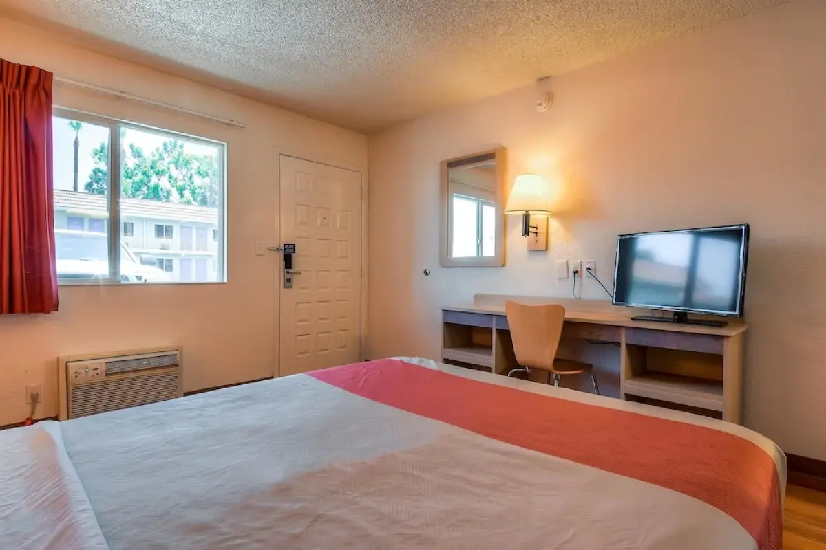 Motel 6 Los Angeles - Hacienda Heights