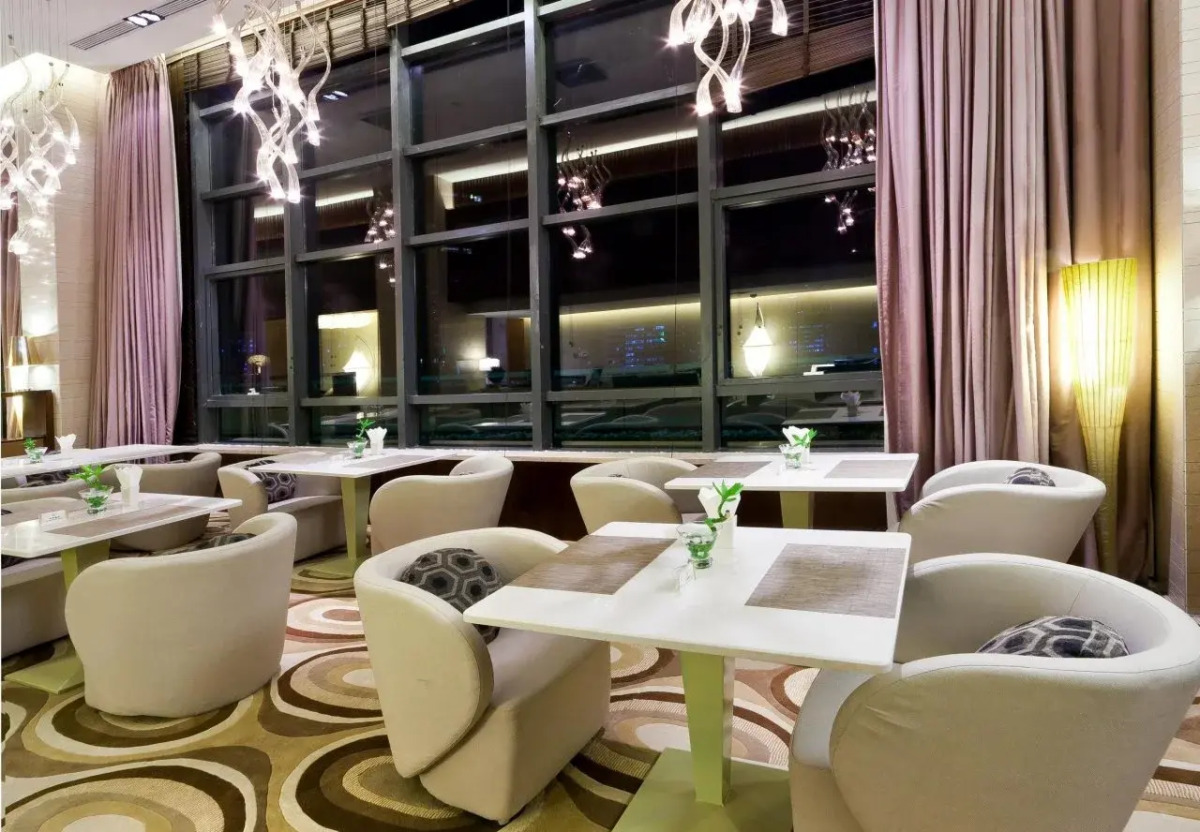 Holiday Inn Qingdao City Centre by IHG