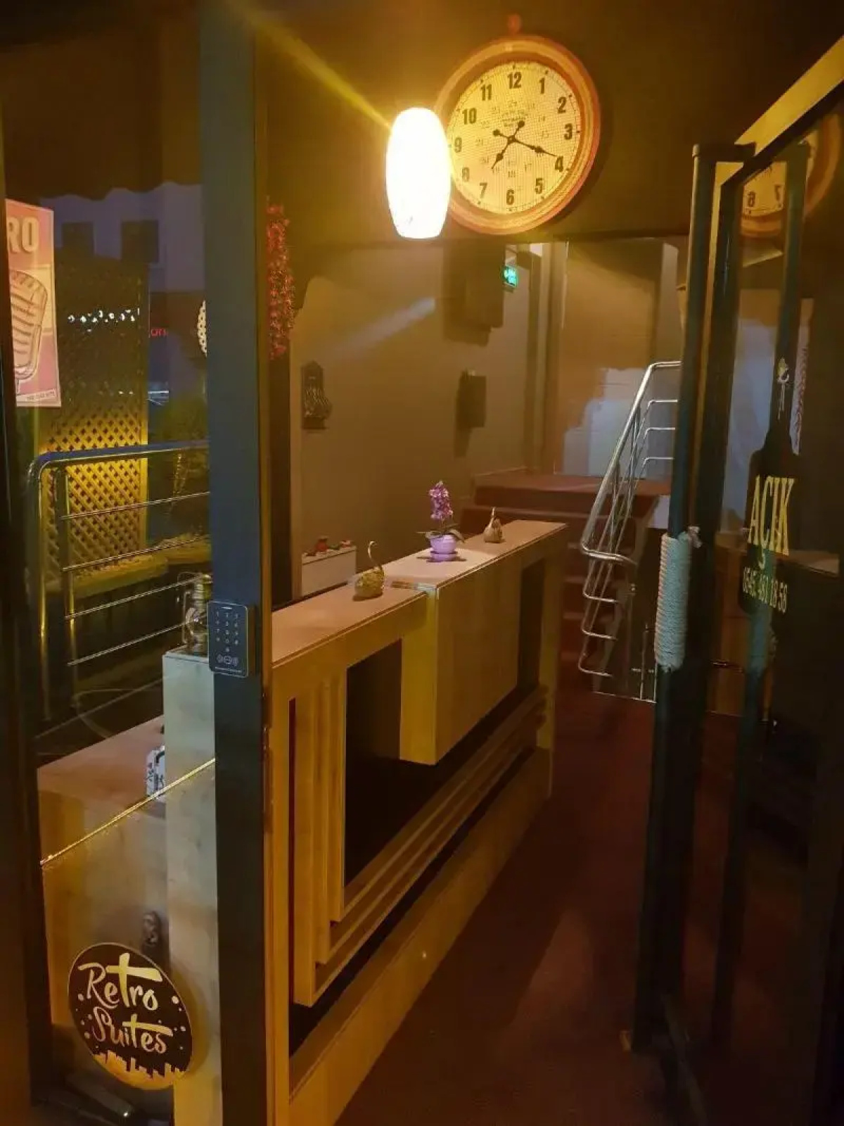 Retro Suites