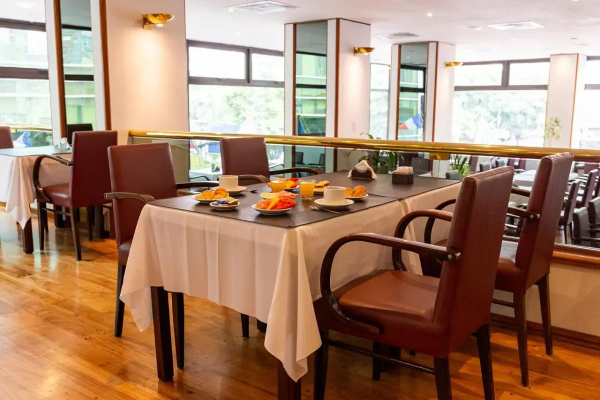 Conte Hotel
