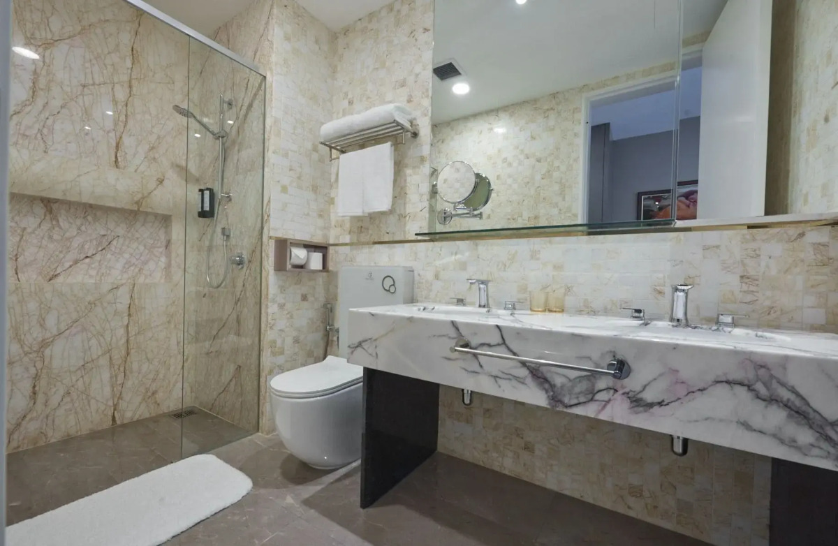 THE FACE Style Hotel