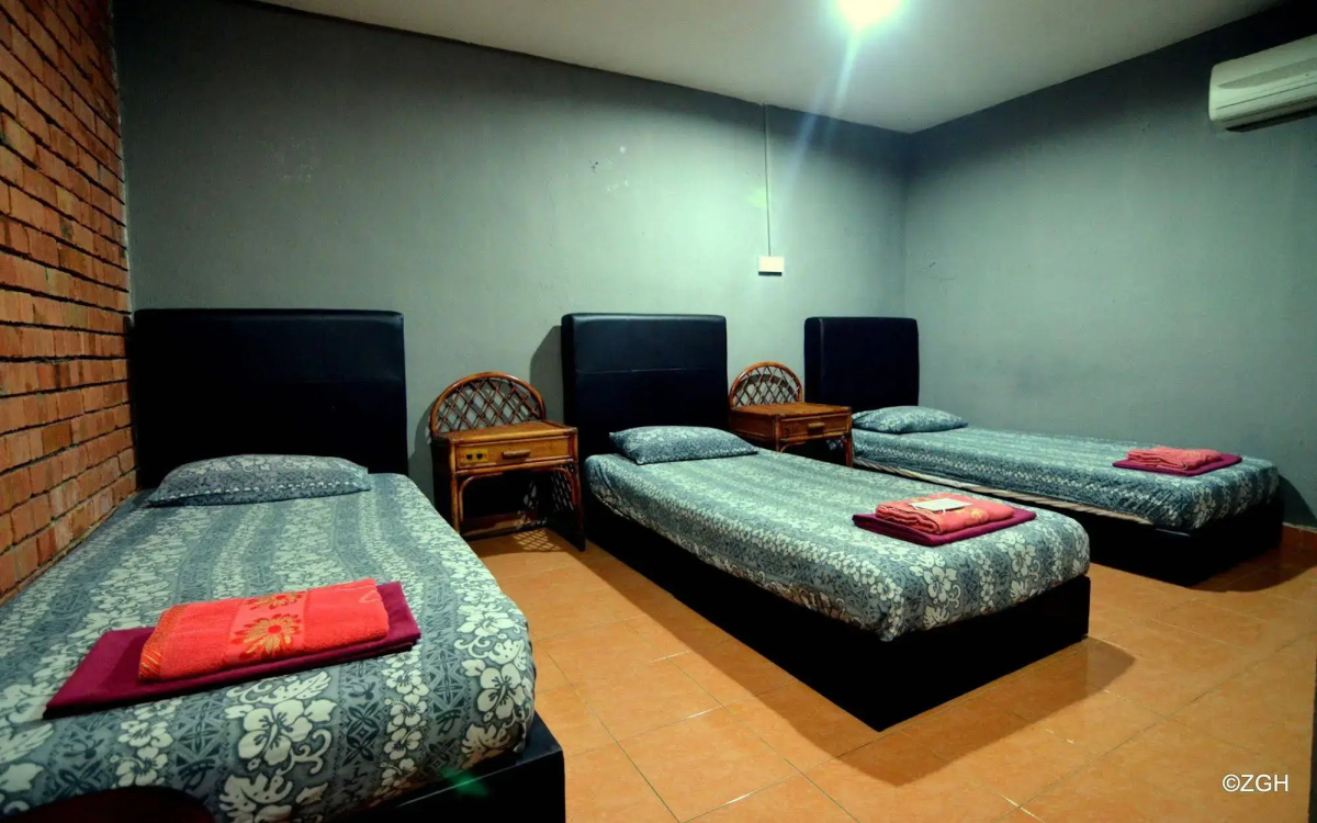Zackry Guest House