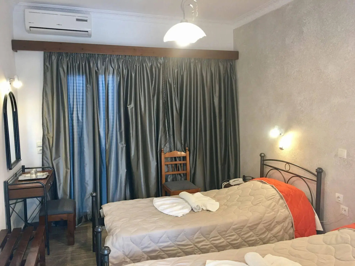 Hotel Lodos