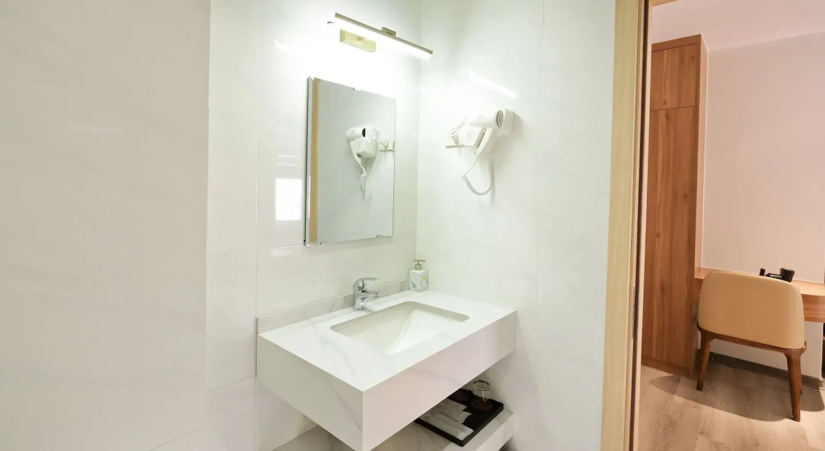 Prague Nha Trang Hotel