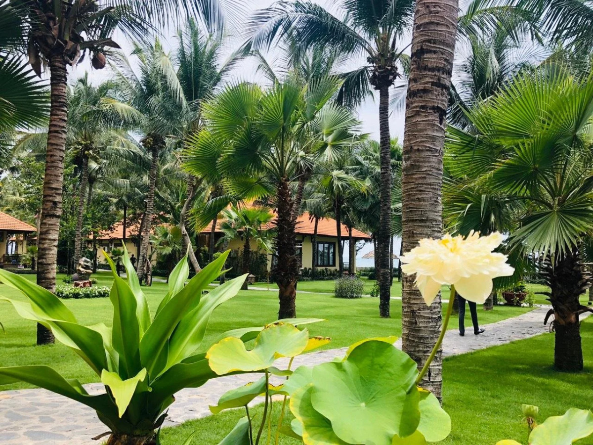 Sunny Beach Resort and Spa