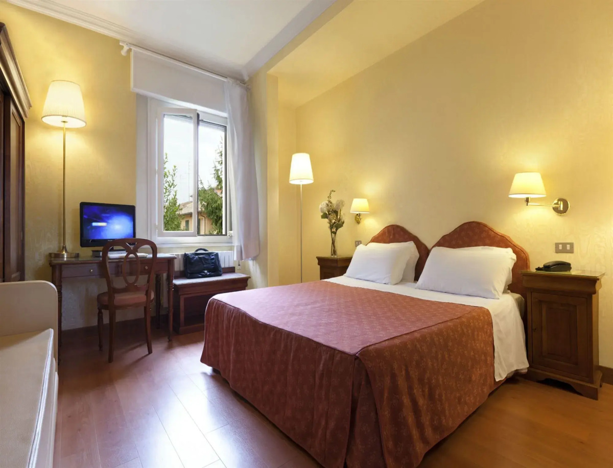 Hotel Diana