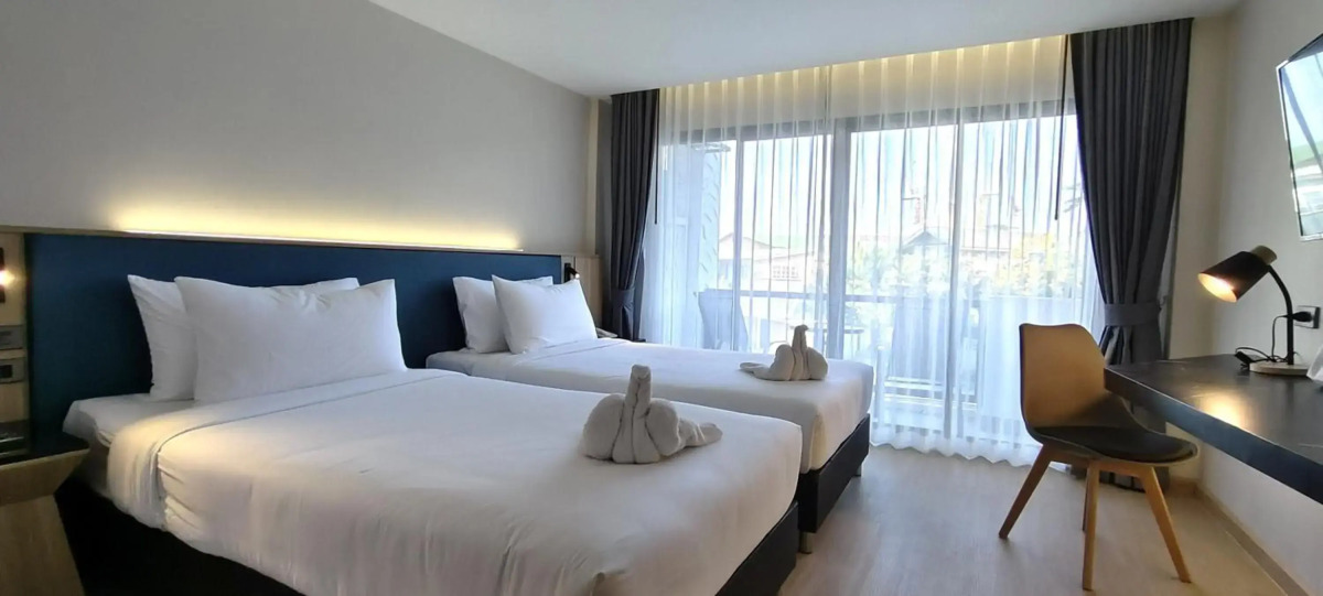 Pooh Beach Resort & Spa