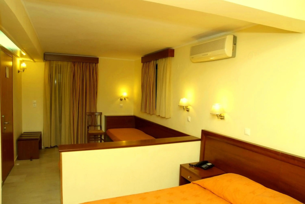 Elysee Hotel