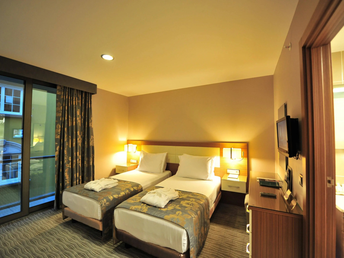 Yasmak Comfort Hotel