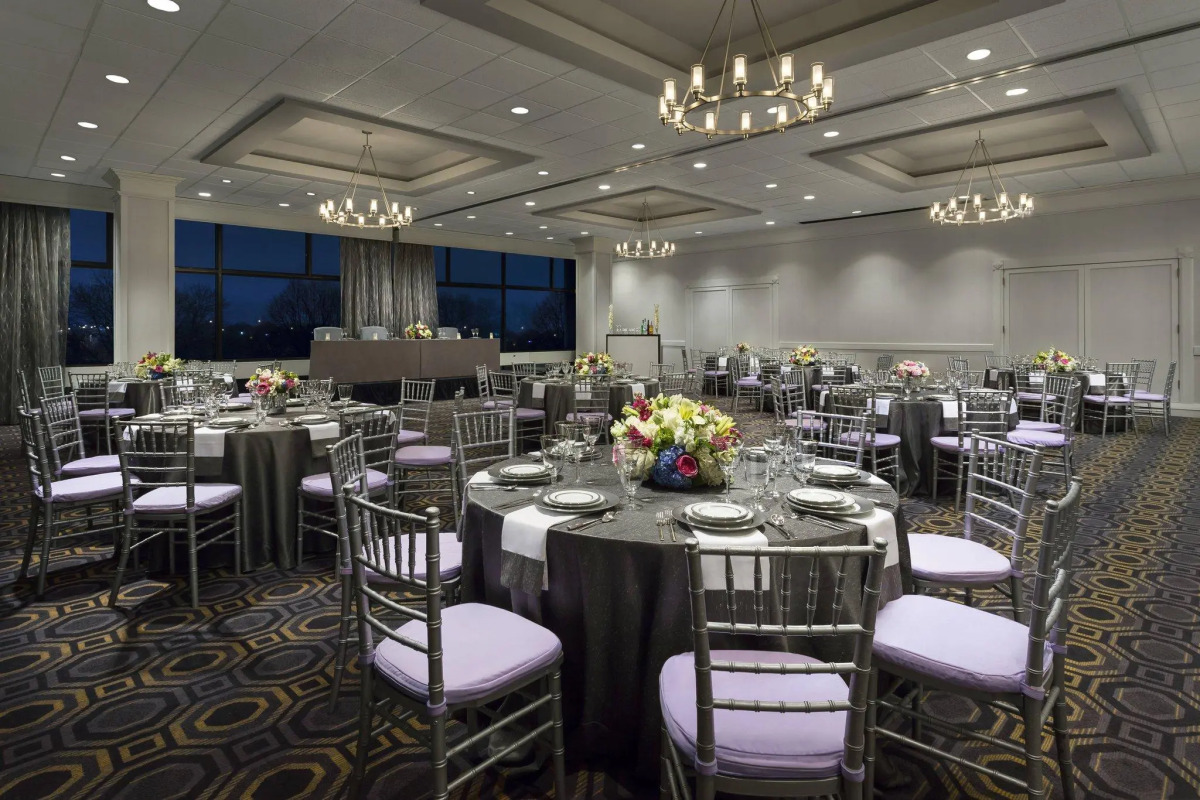 Courtyard by Marriott Boston-Cambridge