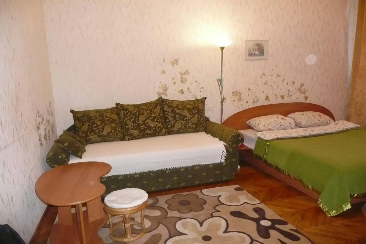 Апартаменты UKR Apartments