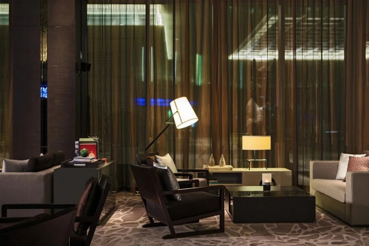 Отель Renaissance Beijing Wangfujing Hotel