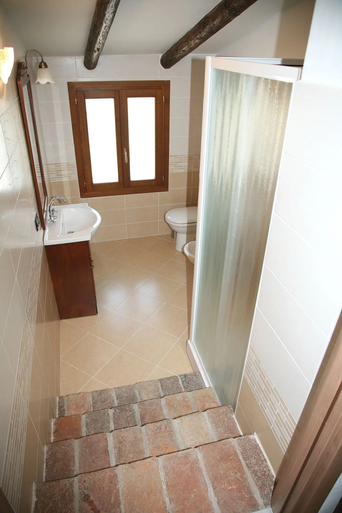 Borghetto Airport - Hospital