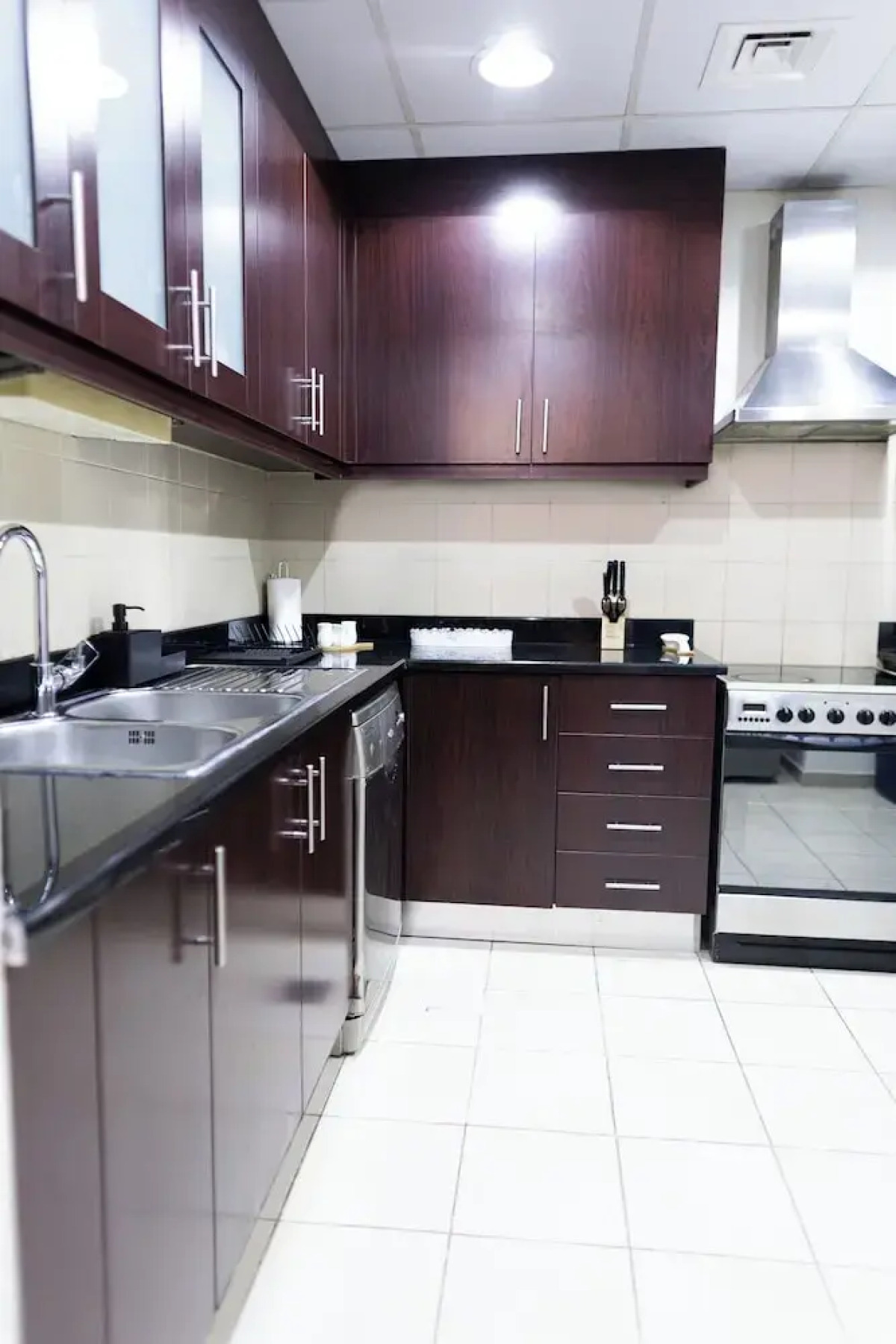 HAPPY SEASON I Amwaj apartment