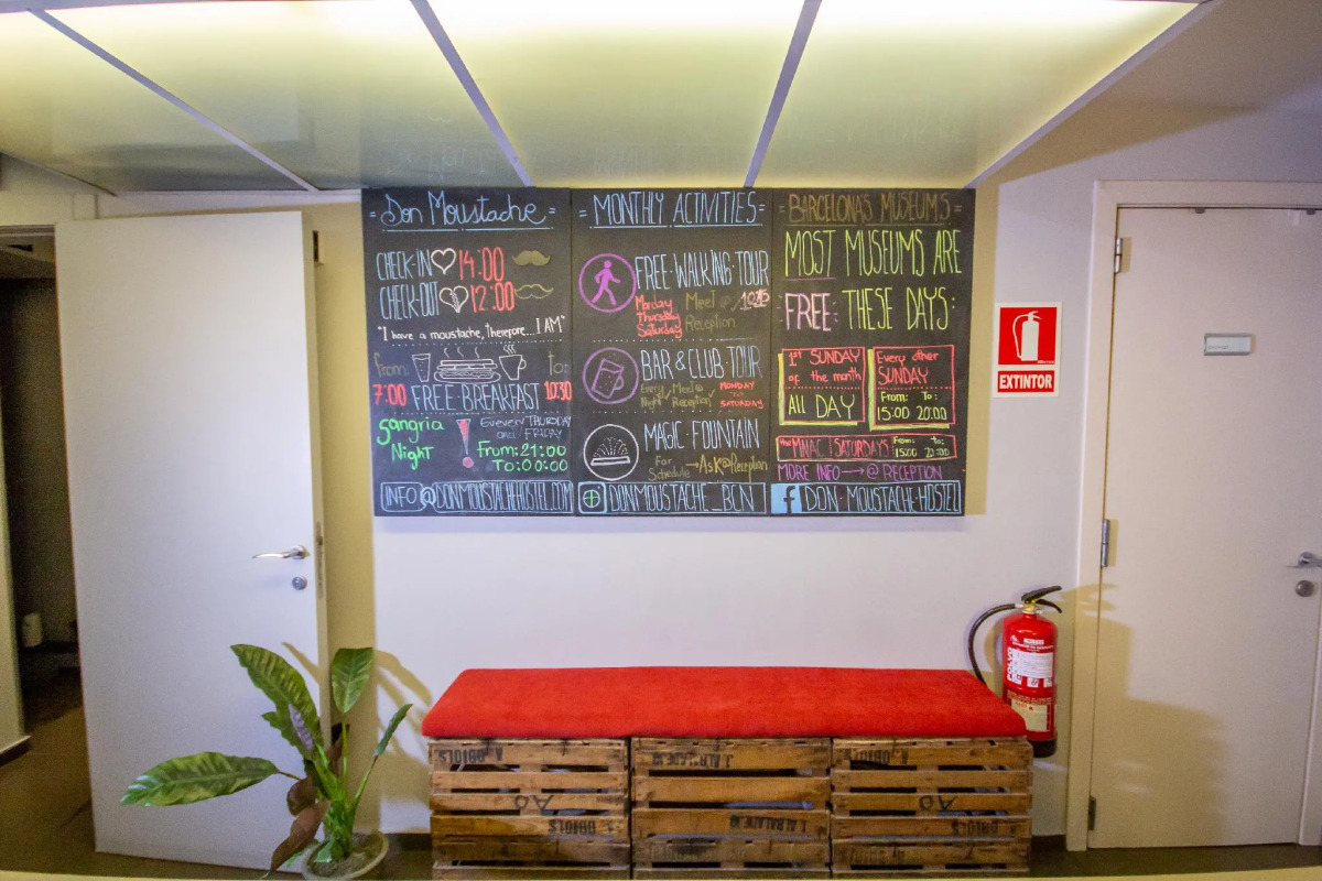 Don Moustache Hostel