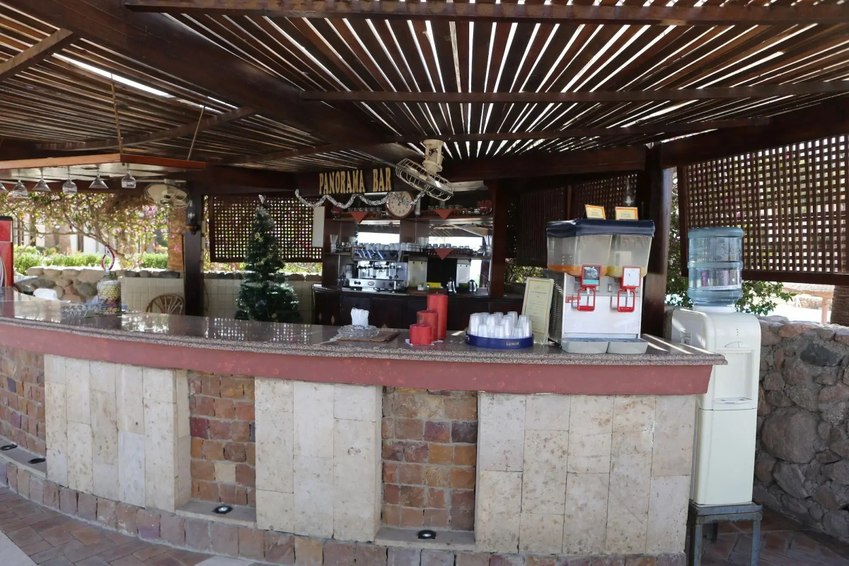 Club Reef Resort