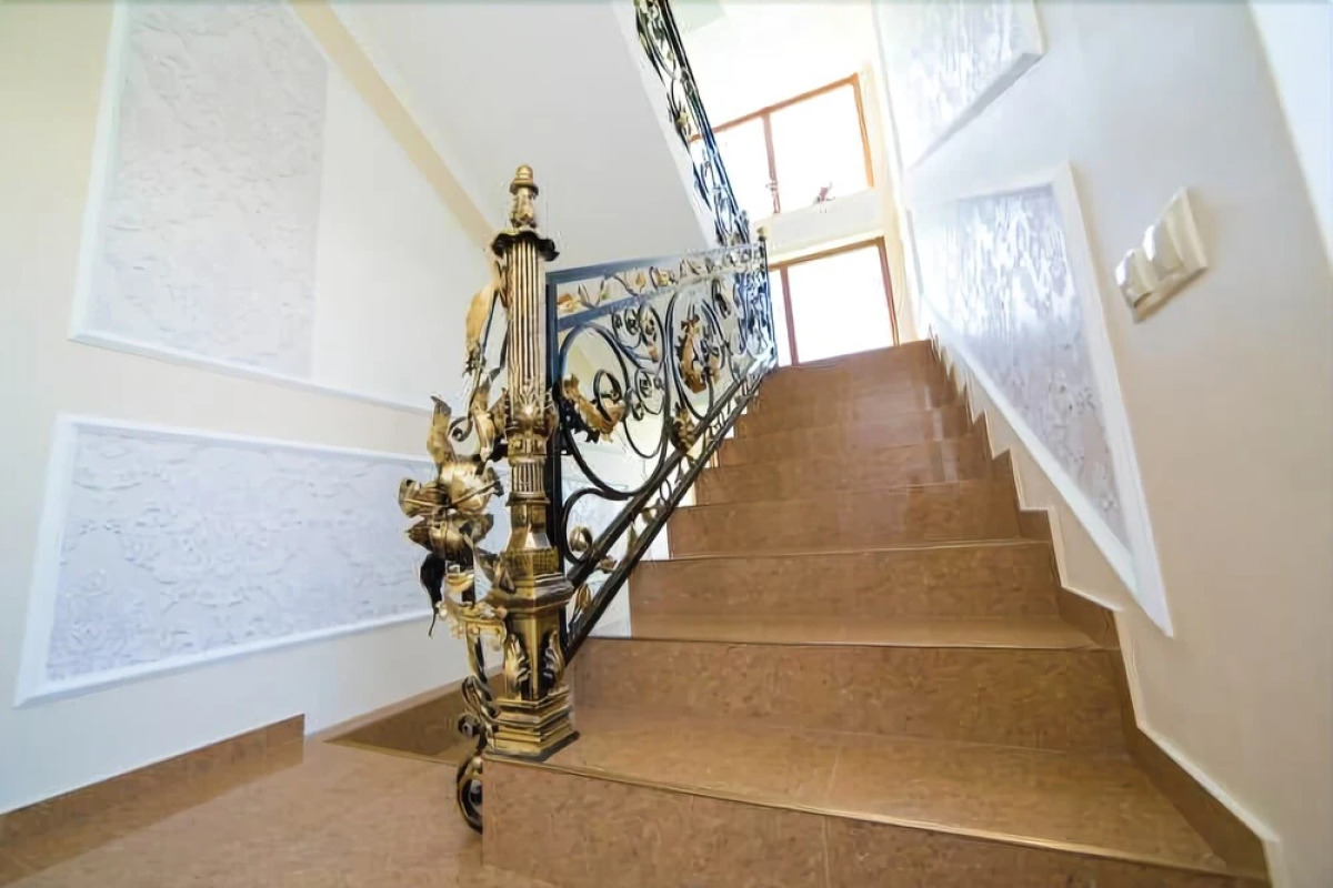 Adler Gold Guest House