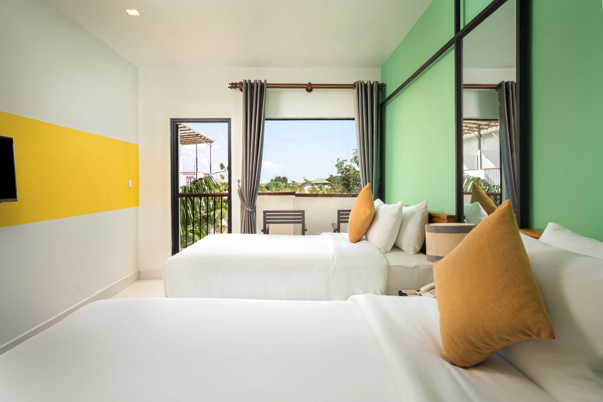 Landing Gold By Amatak