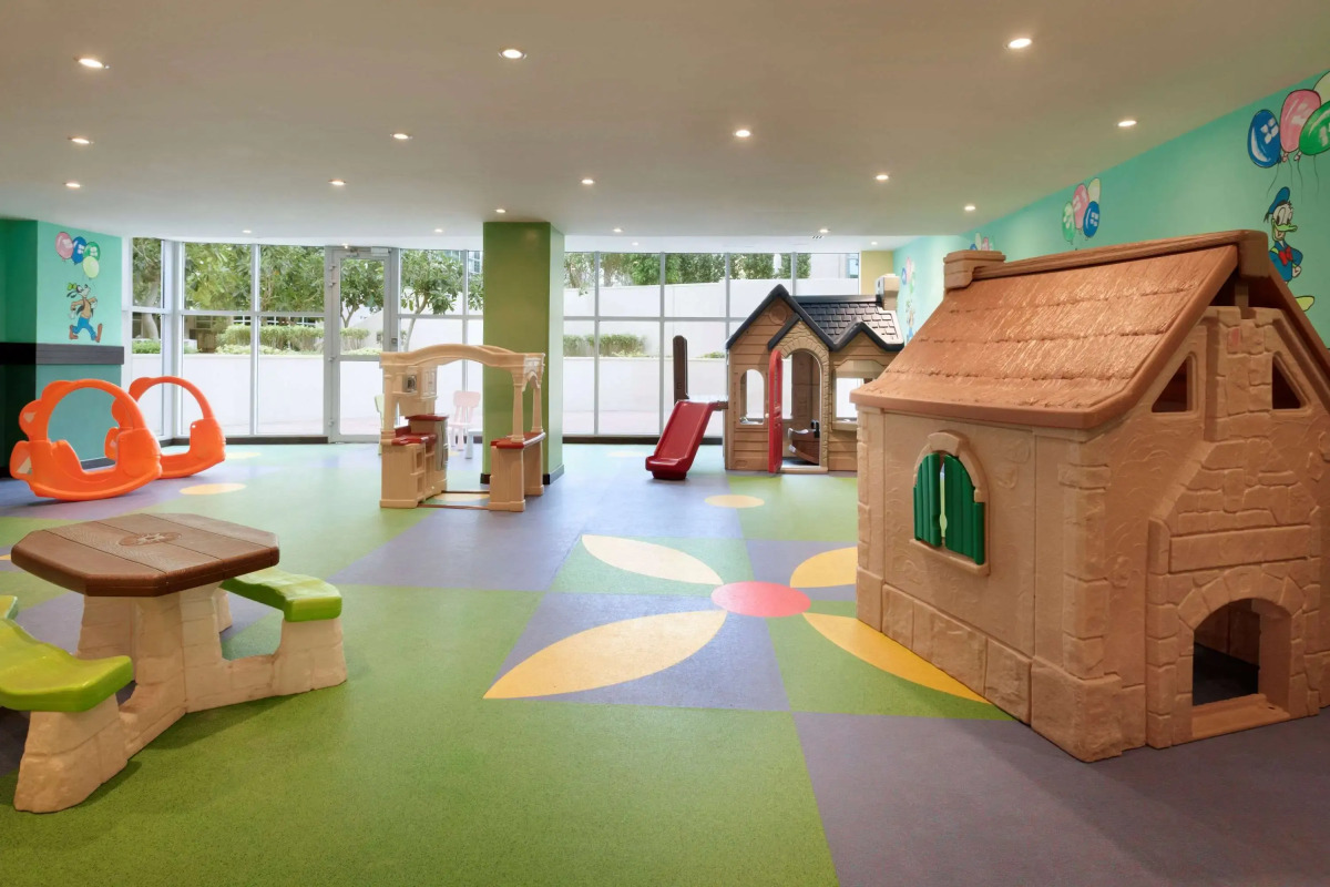 Отель Ramada by Wyndham Downtown Dubai