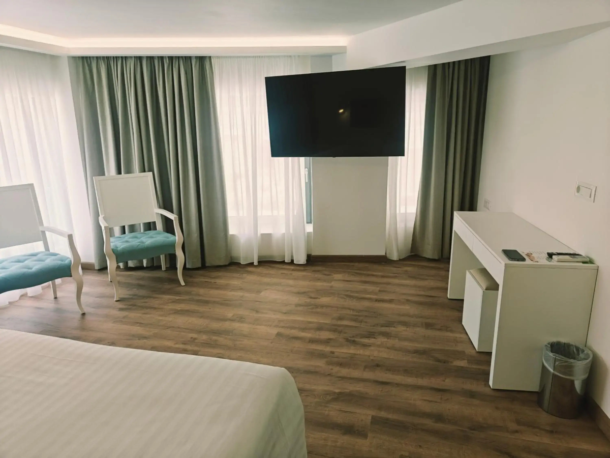 Ibiscus Hotel