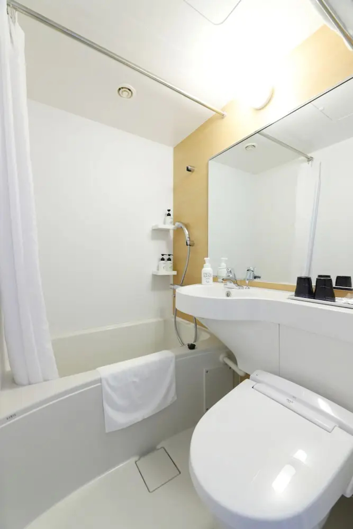 Smile Hotel Shinosaka