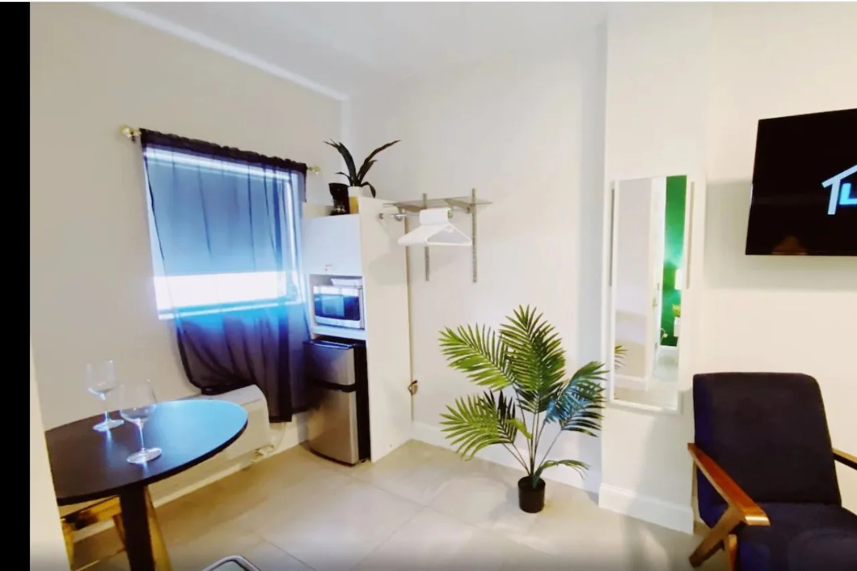 Miami International by Lowkl