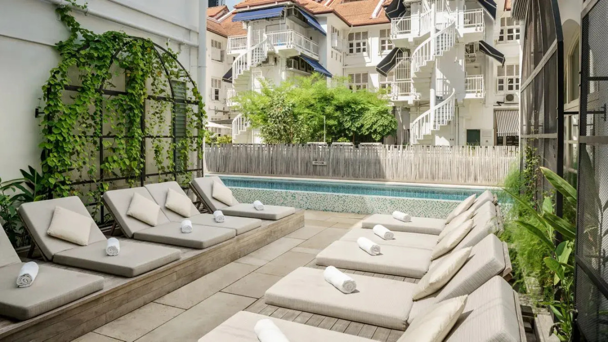 Maxwell Reserve Singapore, Autograph Collection