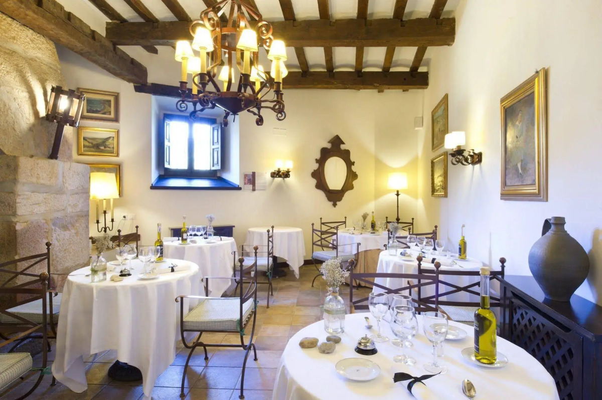 Parador De Cangas De Onis