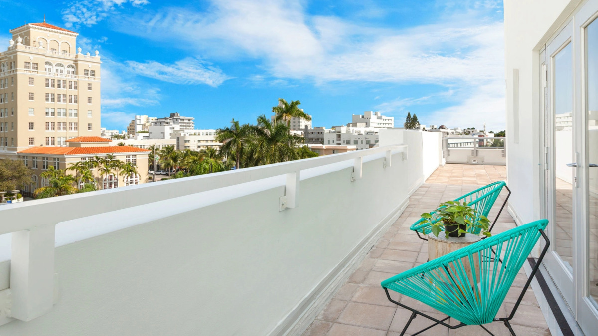 Kenmore Village Hotel, South Beach