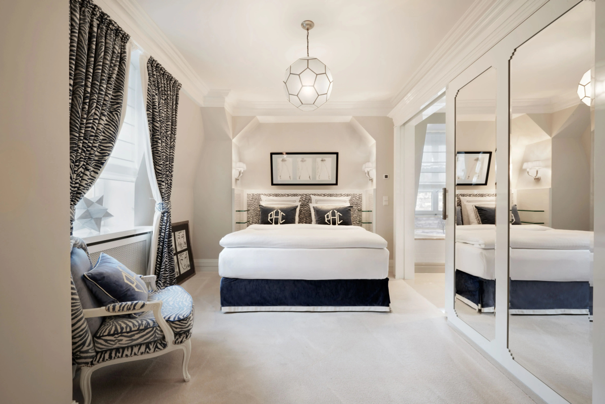 Schlosshotel Berlin By Patrick Hellmann