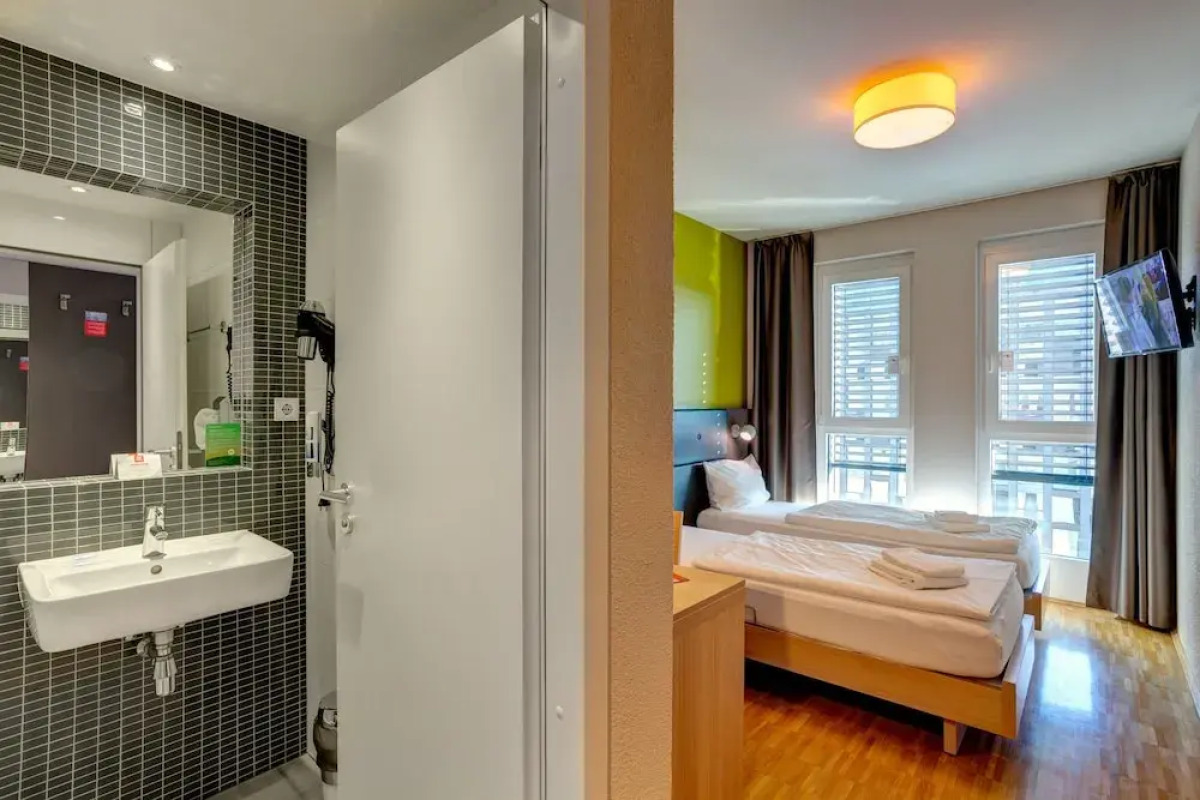 LyvInn Hotel Frankfurt Messe