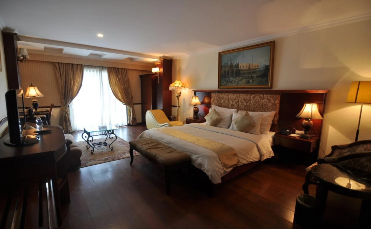 S79 Sunflower Hotel & Spa