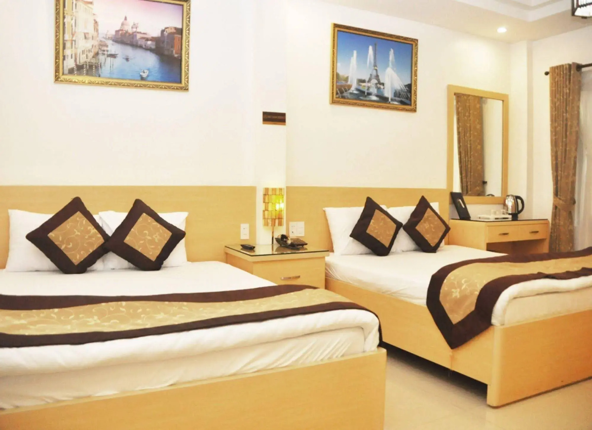 Tulip Hotel 2