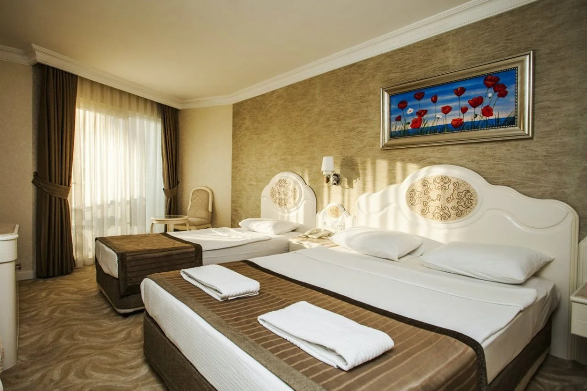 White Gold Hotel & Spa