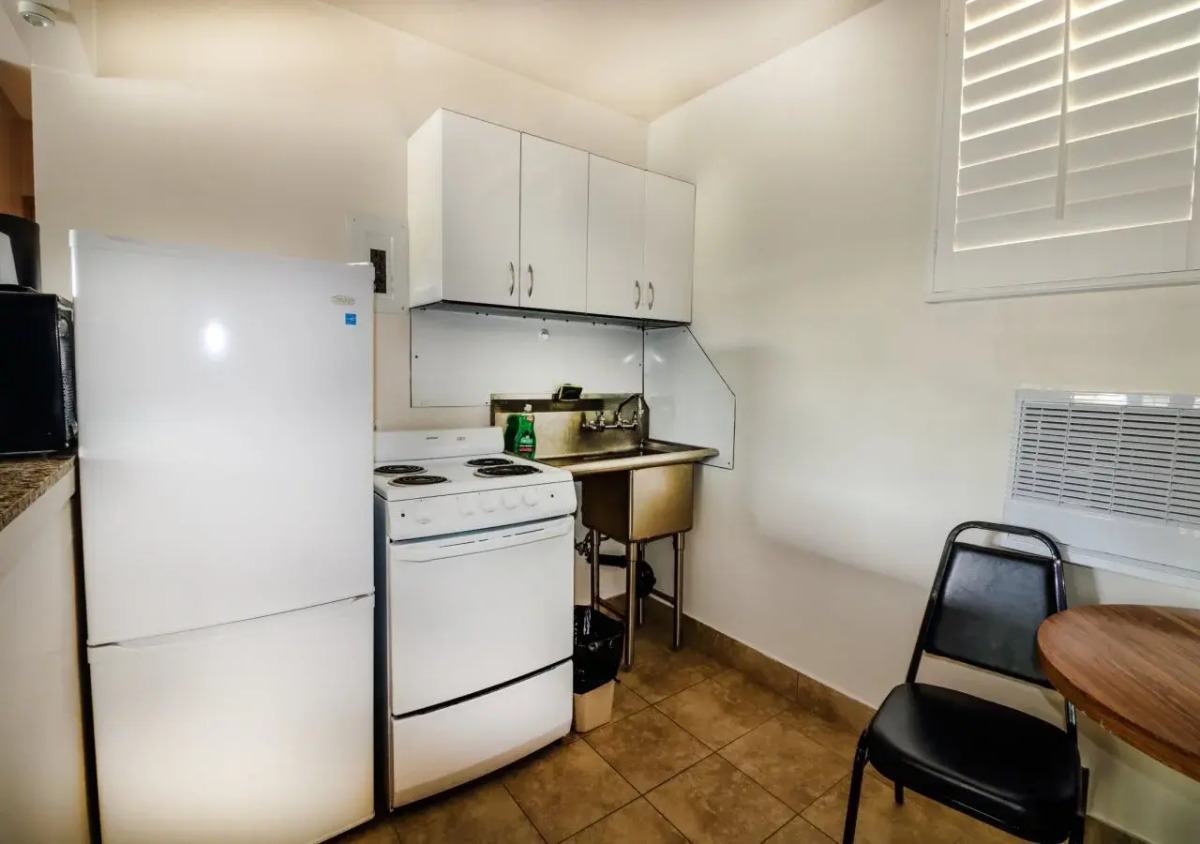 Dunes Inn Wilshire - In Los Angeles (Downtown Los Angeles)