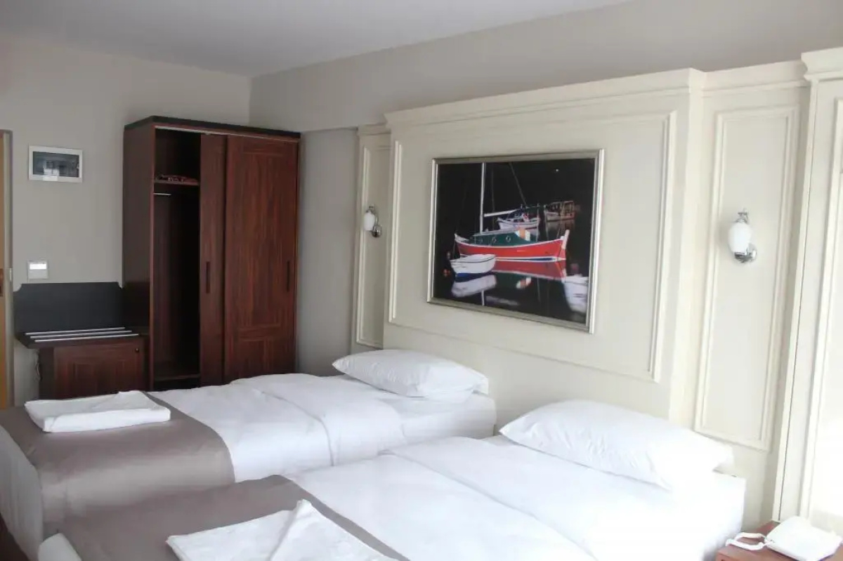 Armida City Hotel