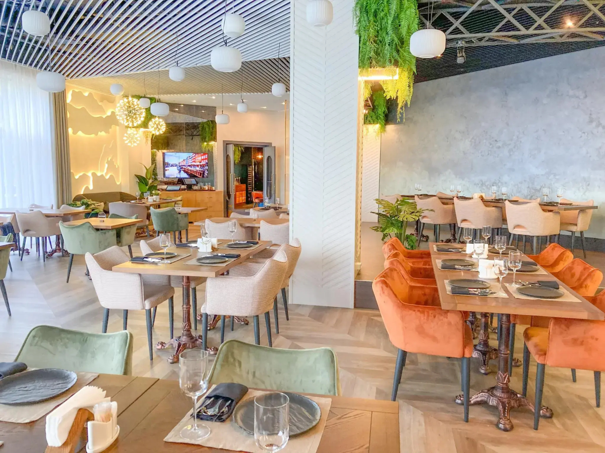 Sun City Apartments (Сан Сити Апартментс) на улице Ленина 52