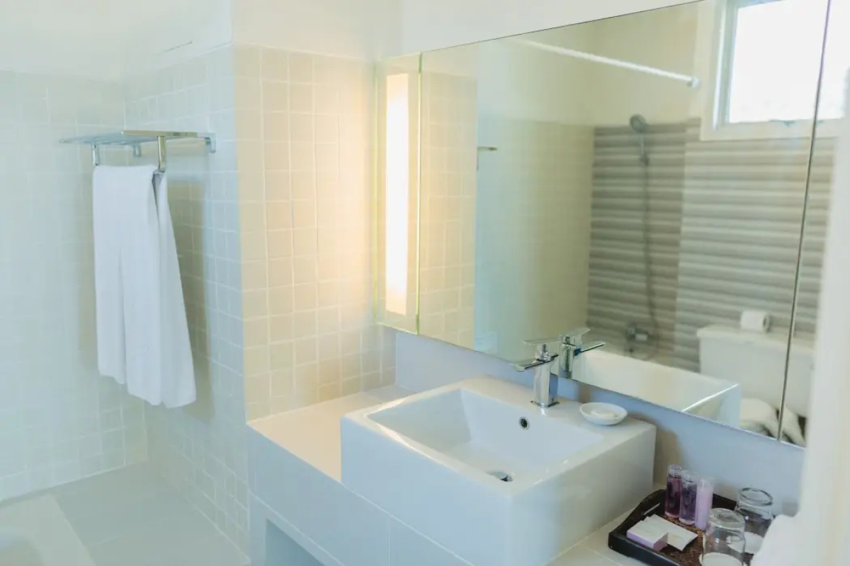 Waterfront Suites Phuket by Centara