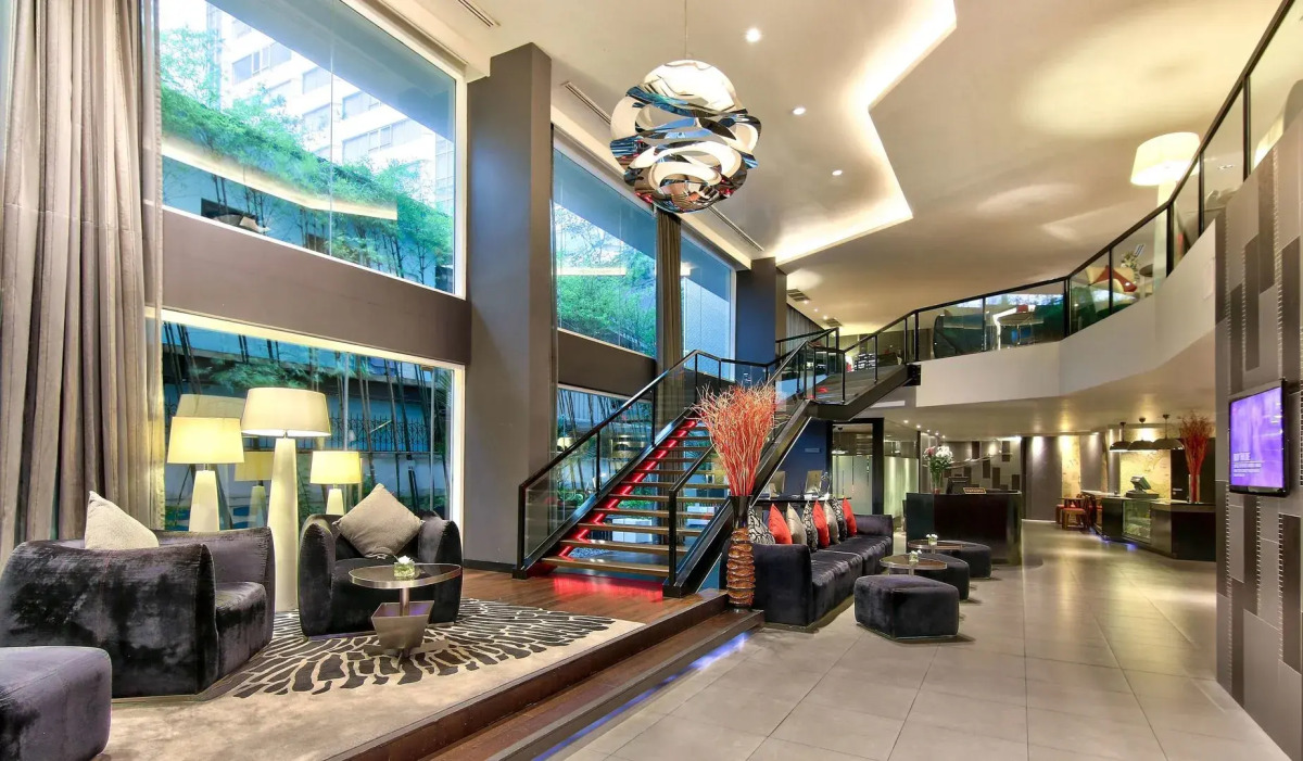 Park Plaza Bangkok Soi 18