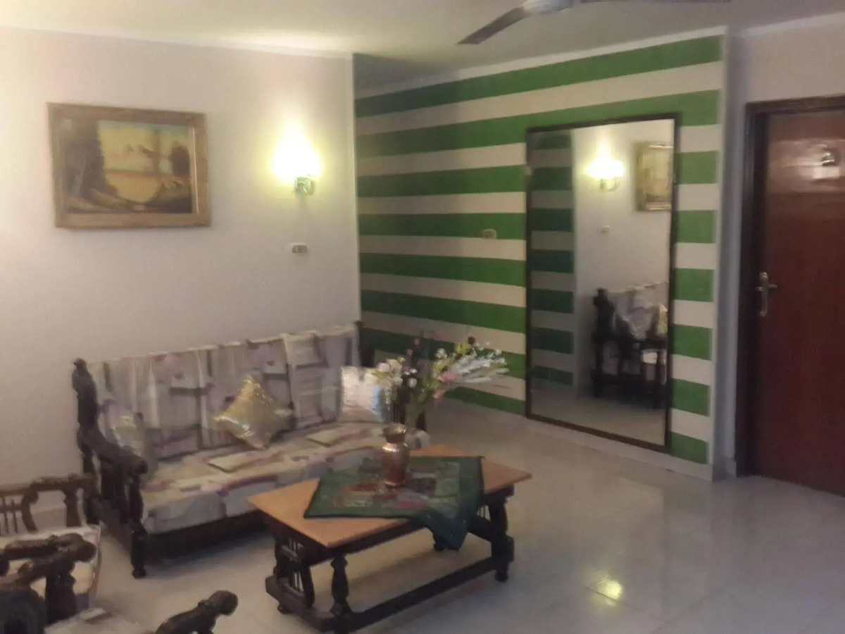 Pyramids Plateau Inn