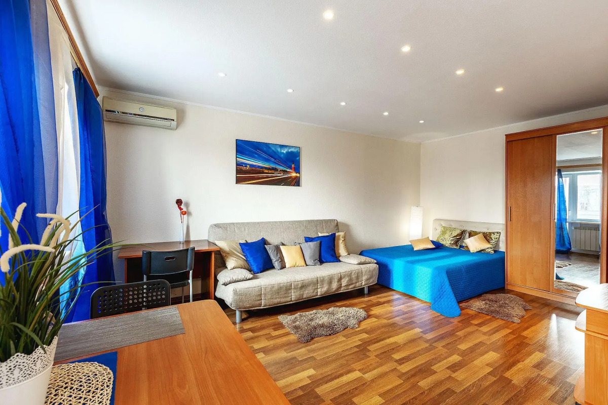 Аврора на улице Красная 5