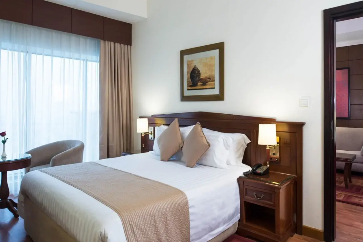 Majestic City Retreat Hotel